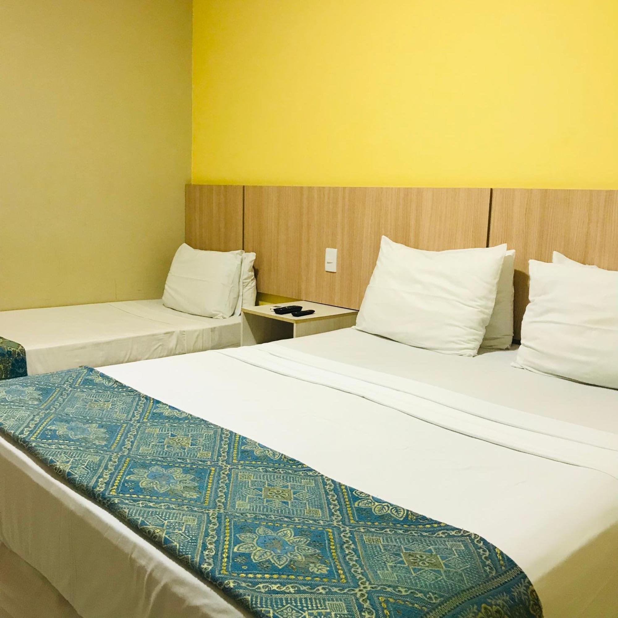 Hotel Pousada Latitude Каноа-Кебрада Екстер'єр фото